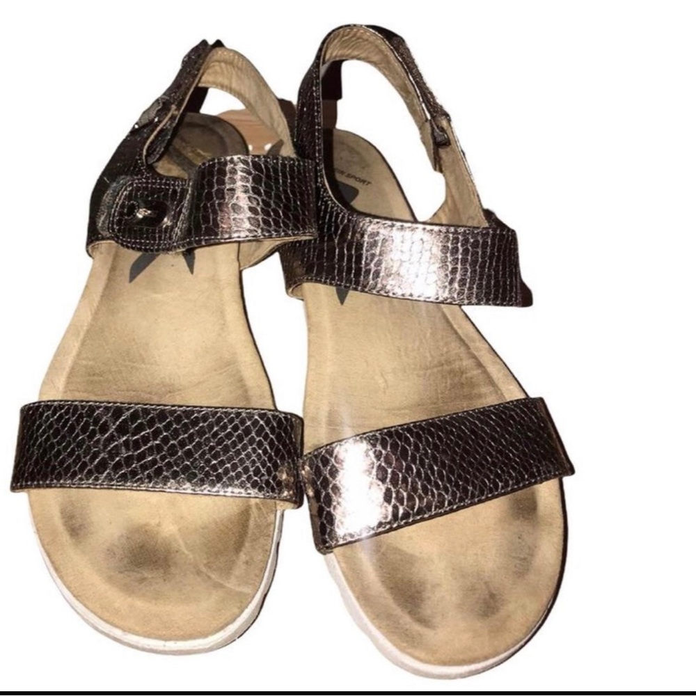 Anne Klein Sport Metallic Snake Skin Sandals - Size: 9 1/2 M